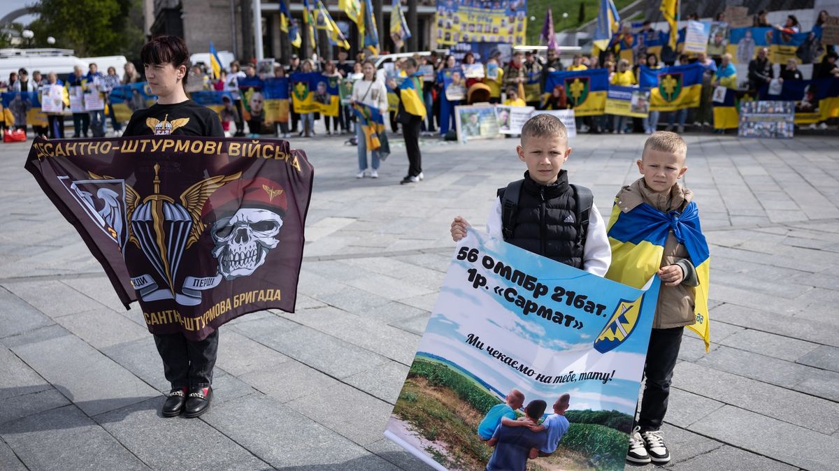 Našlo se 161 ukrajinských dětí, které uneslo Rusko. Byly v Německu